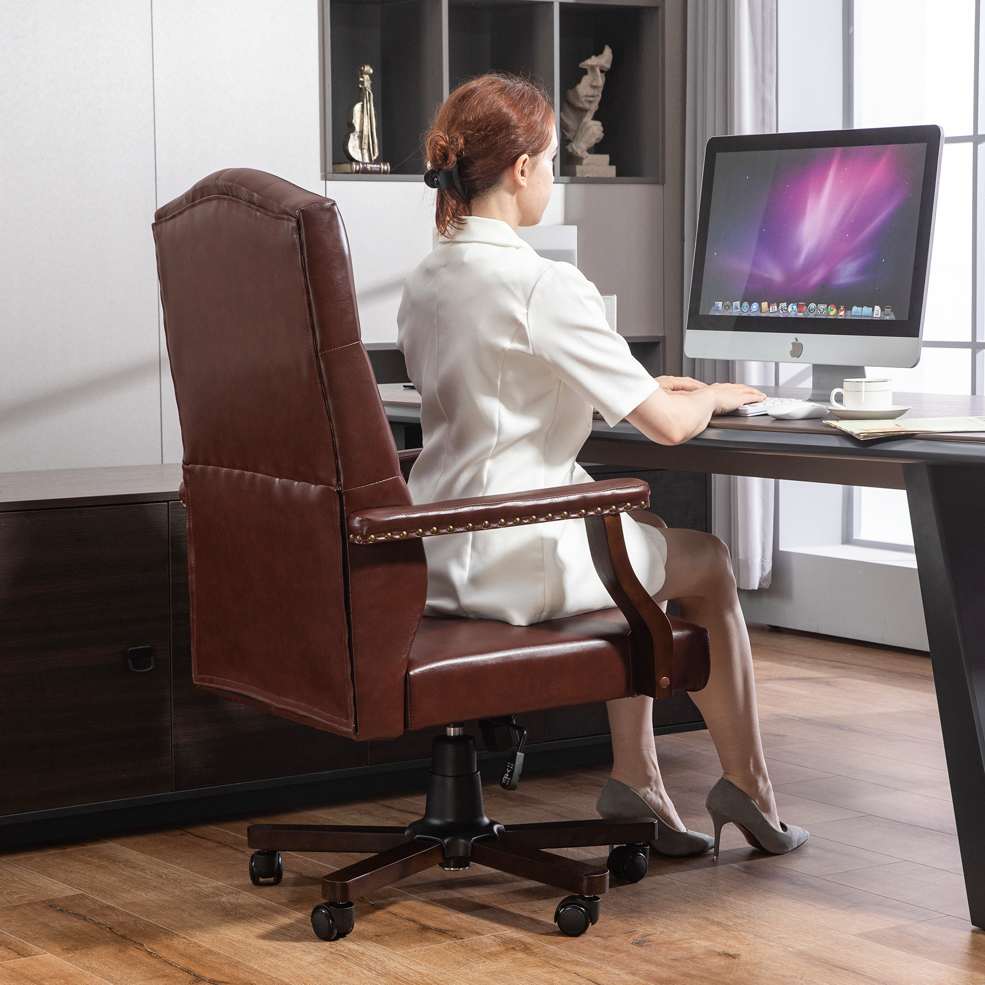 Homrest Executive Wingback Office Chair – Vintage Faux Leather, High-Back Swivel Design – Brown