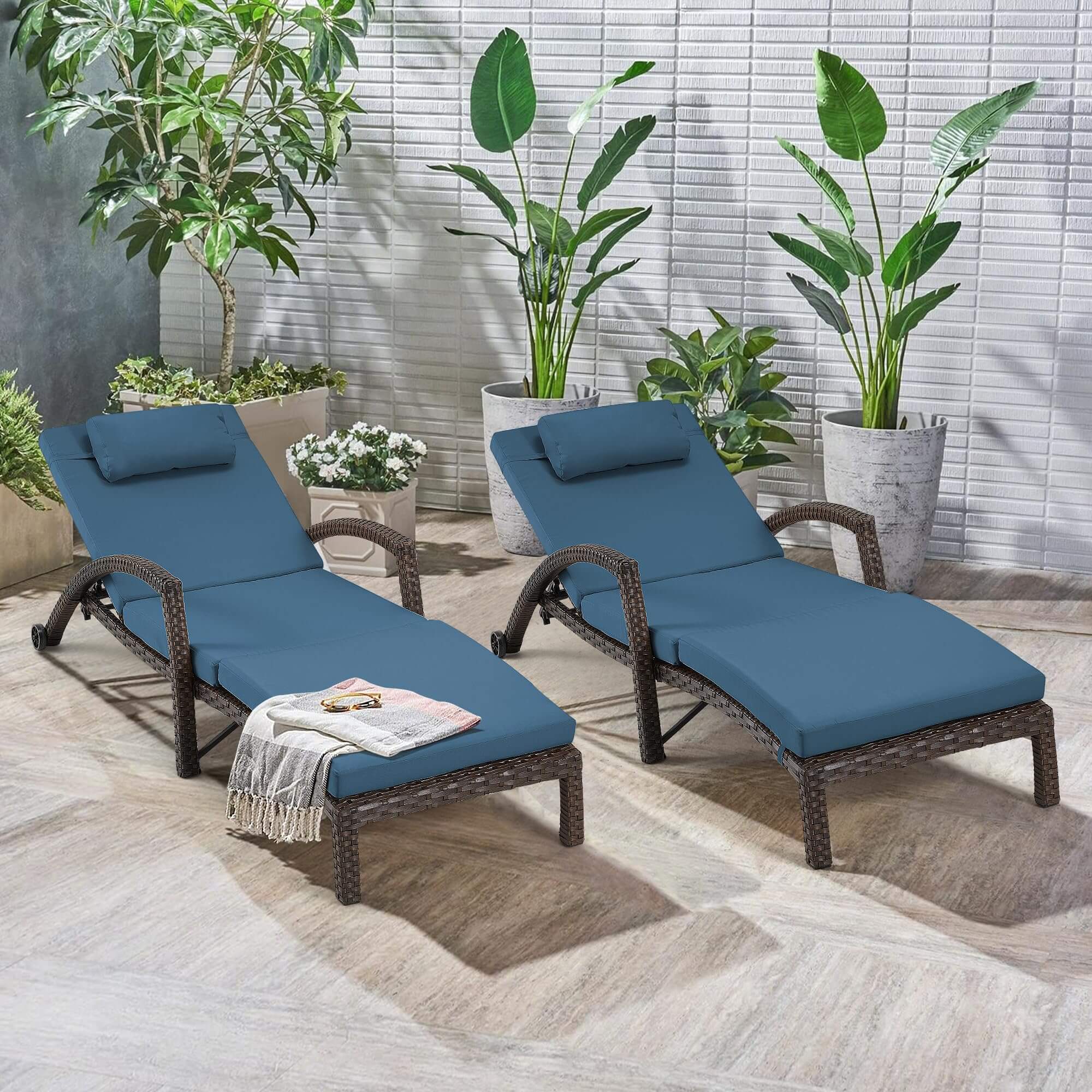 chaise-lounge-chairs-for-outside-poolside-beach-dark-blue