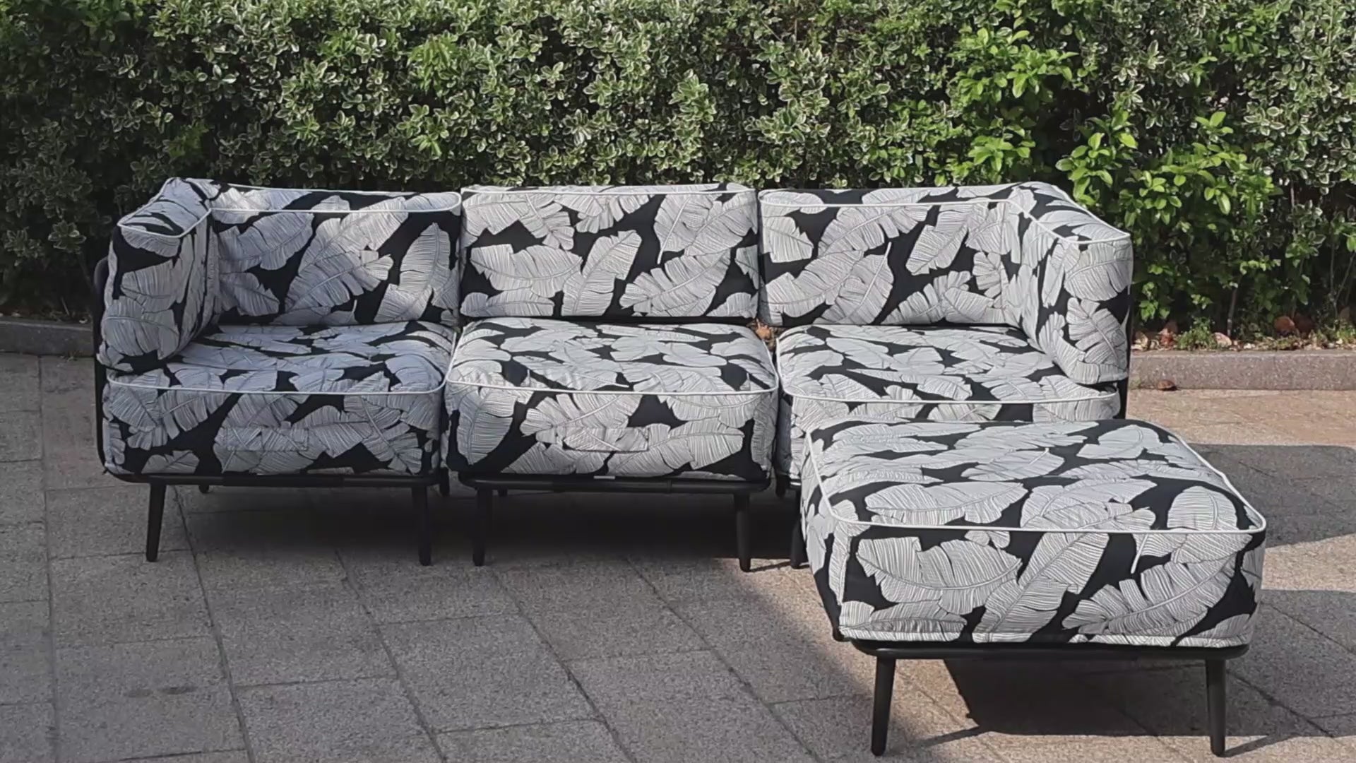 Load video: HOMREST 4-Piece Inflatable Couch Set, Portable Oxford Fabric Blow Up Couch Lounger, White Black Leaf Pattern