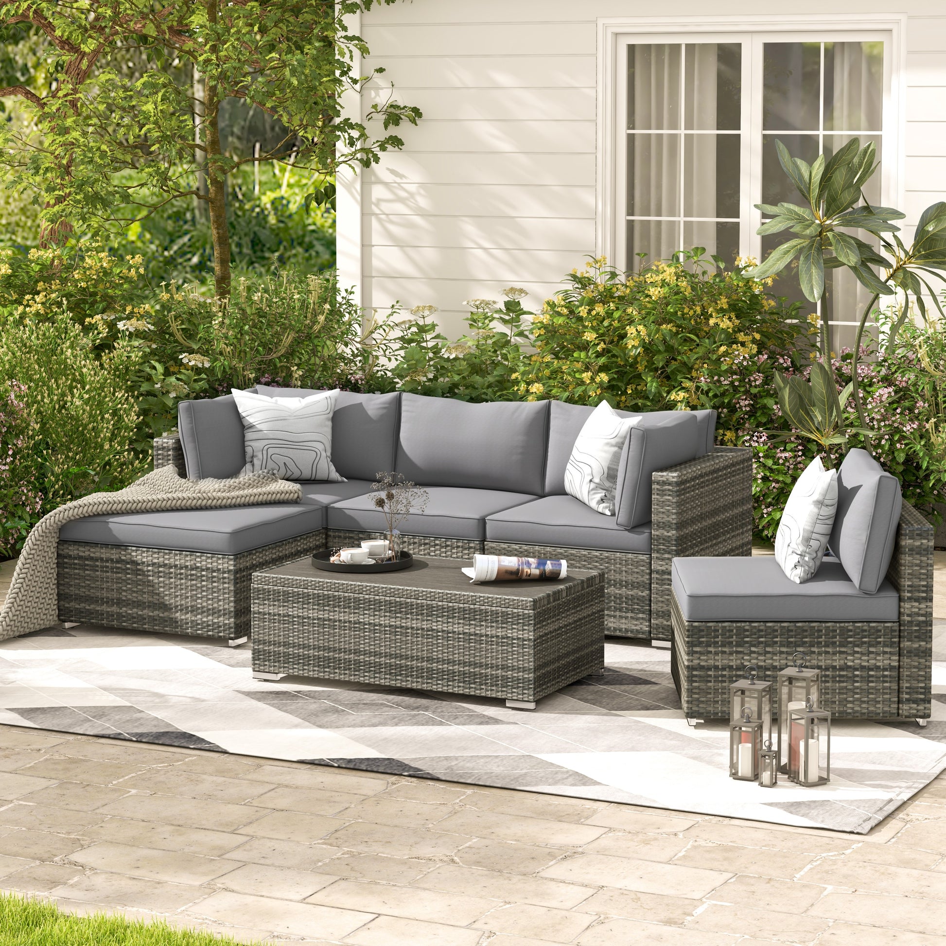 Homrest patio furniture set for porch garden and poolside